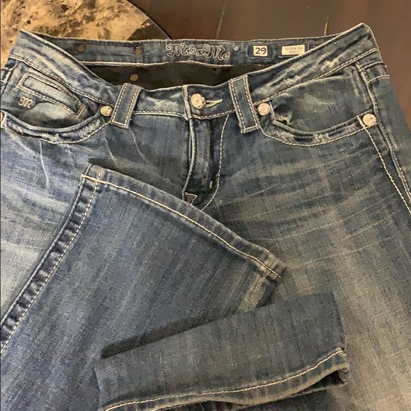 Jeans - Picture 1 of 4